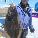 仁木島さんの73cmのヒラメ